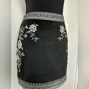 Forever 21 Black Skirt with White Floral Embroidery